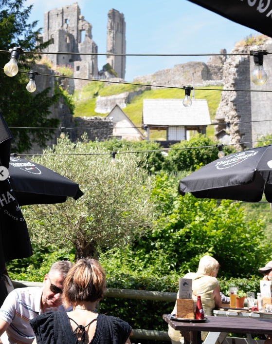 The Greyhound Inn, Corfe Castle