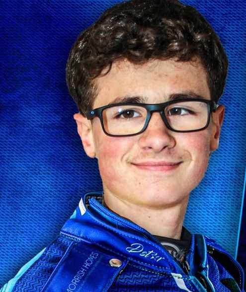 Speedway fans help youngster Perry after costly crash at Poole 
