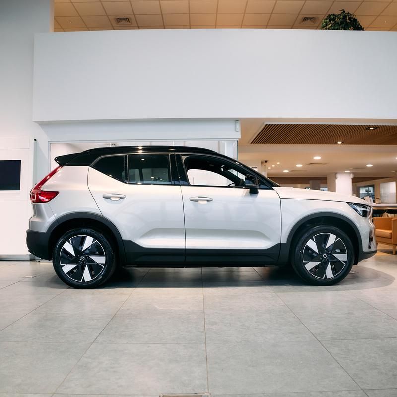 Volvo Cars Poole October Car of the Month: Volvo XC40